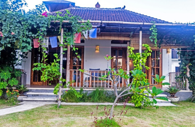 Two Villas Jl. Melasti, Amed for sale