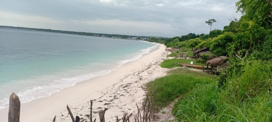 real estate; property, property for sale; property for lease; buying property in Raja Ampat;  buying property in West Papua; buying property in Indonesia; investment in Raja Ampat; investment in West Papua; investment in Indonesia; buy property in Indonesia; buy property in Raja Ampat; island for sale; island for lease;  Indonesia; Raja Ampat; West Papua; Yeben Kecil Island; Yeben; prodej pozemků; pozemky na prodej; prodej pozemků Indonésie; nemovitosti; nemovitost na prodej; ostrov na pronájem; investice Západní Papua; koupě nemovitostí Západní Papua; investice; ostrov; pronájem ostrova; land; pozemek; pozemky; Belitung; beach for sale; Sumba investment