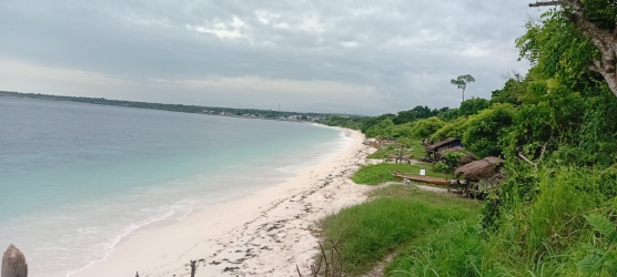 real estate; property, property for sale; property for lease; buying property in Raja Ampat;  buying property in West Papua; buying property in Indonesia; investment in Raja Ampat; investment in West Papua; investment in Indonesia; buy property in Indonesia; buy property in Raja Ampat; island for sale; island for lease;  Indonesia; Raja Ampat; West Papua; Yeben Kecil Island; Yeben; prodej pozemků; pozemky na prodej; prodej pozemků Indonésie; nemovitosti; nemovitost na prodej; ostrov na pronájem; investice Západní Papua; koupě nemovitostí Západní Papua; investice; ostrov; pronájem ostrova; land; pozemek; pozemky; Belitung; beach for sale; Sumba investment