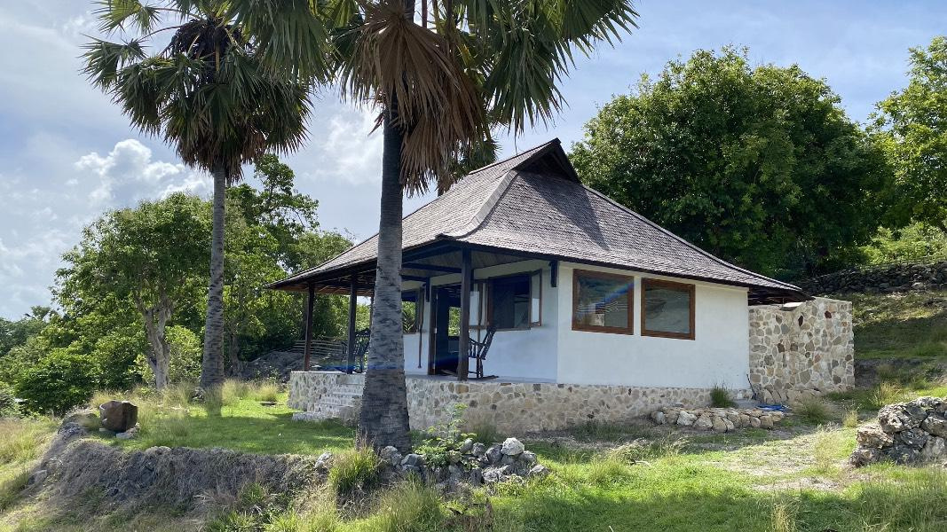 real estate; property, property for sale; property for lease; buying property in Rote Island;  buying property in Indonesia; investment in Rote Island; investment in West Papua; investment in Indonesia; buy property in Indonesia; buy property in Raja Ampat; island for sale; island for lease;  Indonesia; Raja Ampat; West Papua; Yeben Kecil Island; Yeben; prodej pozemků; pozemky na prodej; prodej pozemků Indonésie; nemovitosti; nemovitost na prodej; ostrov na pronájem; investice Hamili Ate Beach, koupě nemovitostíH amili Ate Beach; investice; ostrov; pronájem ostrova; land; pozemek; pozemky; Belitung; sumba investment; Rote Island Villa; Rote Island Villa for sale