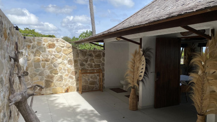 real estate; property, property for sale; property for lease; buying property in Rote Island;  buying property in Indonesia; investment in Rote Island; investment in West Papua; investment in Indonesia; buy property in Indonesia; buy property in Raja Ampat; island for sale; island for lease;  Indonesia; Raja Ampat; West Papua; Yeben Kecil Island; Yeben; prodej pozemků; pozemky na prodej; prodej pozemků Indonésie; nemovitosti; nemovitost na prodej; ostrov na pronájem; investice Hamili Ate Beach, koupě nemovitostíH amili Ate Beach; investice; ostrov; pronájem ostrova; land; pozemek; pozemky; Belitung; sumba investment; Rote Island Villa; Rote Island Villa for sale