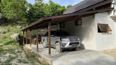 real estate; property, property for sale; property for lease; buying property in Rote Island;  buying property in Indonesia; investment in Rote Island; investment in West Papua; investment in Indonesia; buy property in Indonesia; buy property in Raja Ampat; island for sale; island for lease;  Indonesia; Raja Ampat; West Papua; Yeben Kecil Island; Yeben; prodej pozemků; pozemky na prodej; prodej pozemků Indonésie; nemovitosti; nemovitost na prodej; ostrov na pronájem; investice Hamili Ate Beach, koupě nemovitostíH amili Ate Beach; investice; ostrov; pronájem ostrova; land; pozemek; pozemky; Belitung; sumba investment; Rote Island Villa; Rote Island Villa for sale