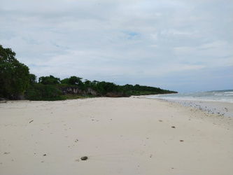 real estate; property, property for sale; property for lease; buying property in sumba; buying property in Indonesia; investment in sumba; investment in sumba; investment in Indonesia; buy property in Indonesia; buy property in sumba; beach for sale; island for lease;  Indonesia; Raja Ampat; West Papua; Yeben Kecil Island; sumba; prodej pozemků; pozemky na prodej; prodej pozemků Indonésie; nemovitosti; nemovitost na prodej; ostrov na pronájem; koupě nemovitostí; investice; ostrov; pronájem ostrova; land; pozemek; pozemky; Belitung; sumba investment; beach for sale; Sumba Beach for sale