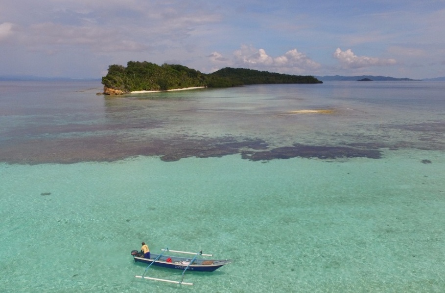 Yeben Kecil Island, Wayag Blue Lagoon, Raja Ampat, West Papua for lease