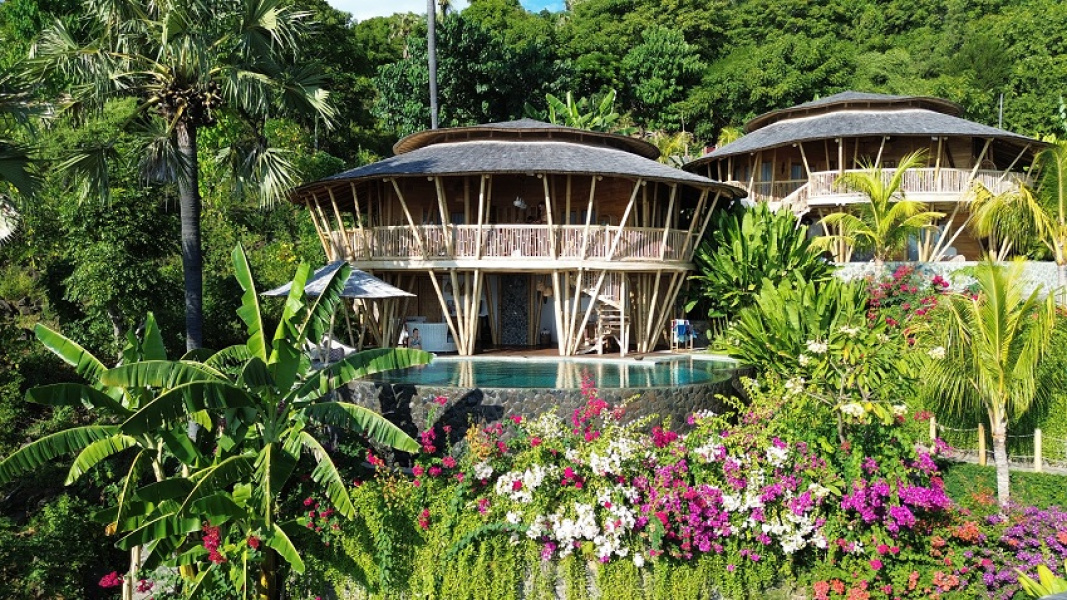 Villas Bukit Lipah resort for sale